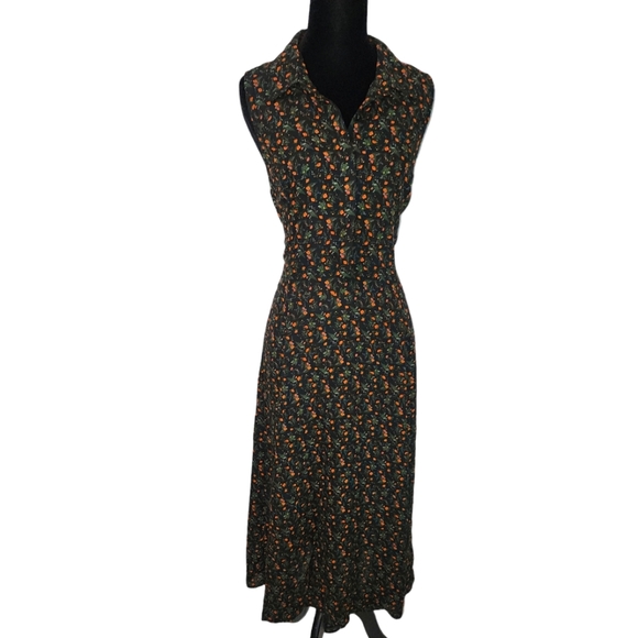 Dresses & Skirts - Floral collared midi buttondown dress